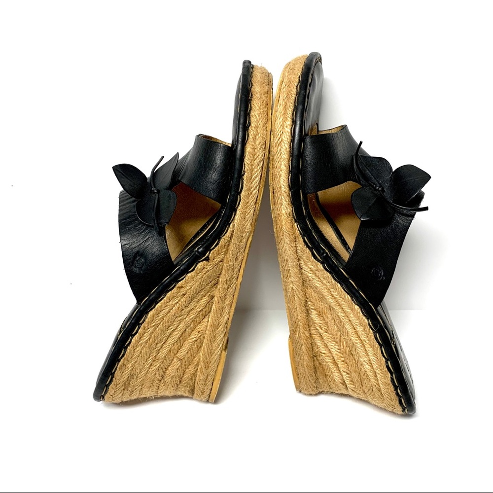 BORN Drilles Leather Wedge Sandal - Picture 4 of 8